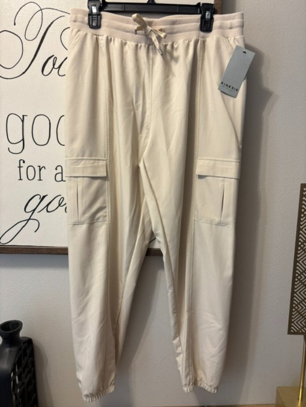 NEW Kinesis Woven Cargo Joggers Ankle Utility Pants Women's Size L - Picture 1 of 6